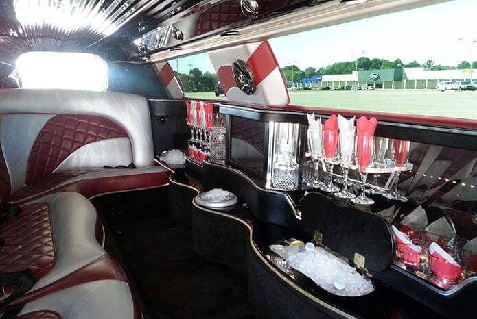 Overland Park Infiniti Limo Interior